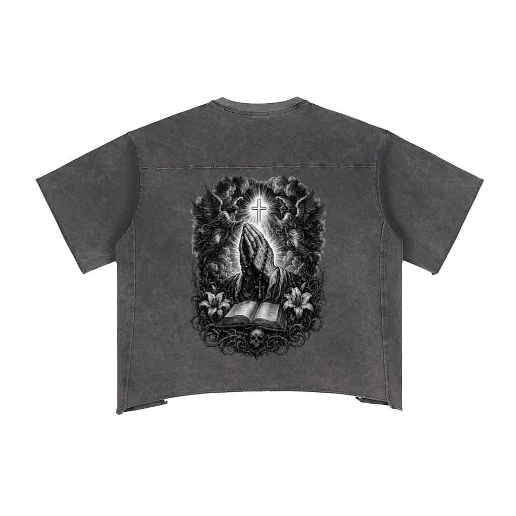 IDLE HANDS. Raw T